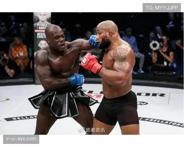 亨德森状态回暖，激情对决引爆赛场精彩瞬间