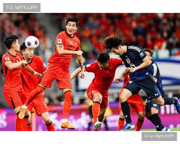 中国足球迎战日本，决战之夜点燃激情与荣耀