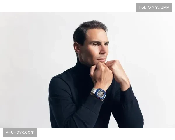 纳达尔朋友圈那张早餐桌，单摆件就能盖我小城房子了吧